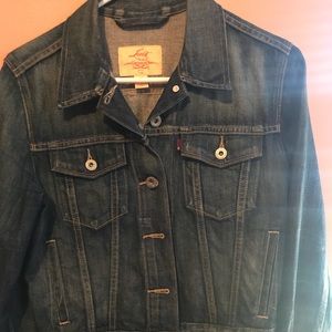 Levi’s Trucker Jean Jacket